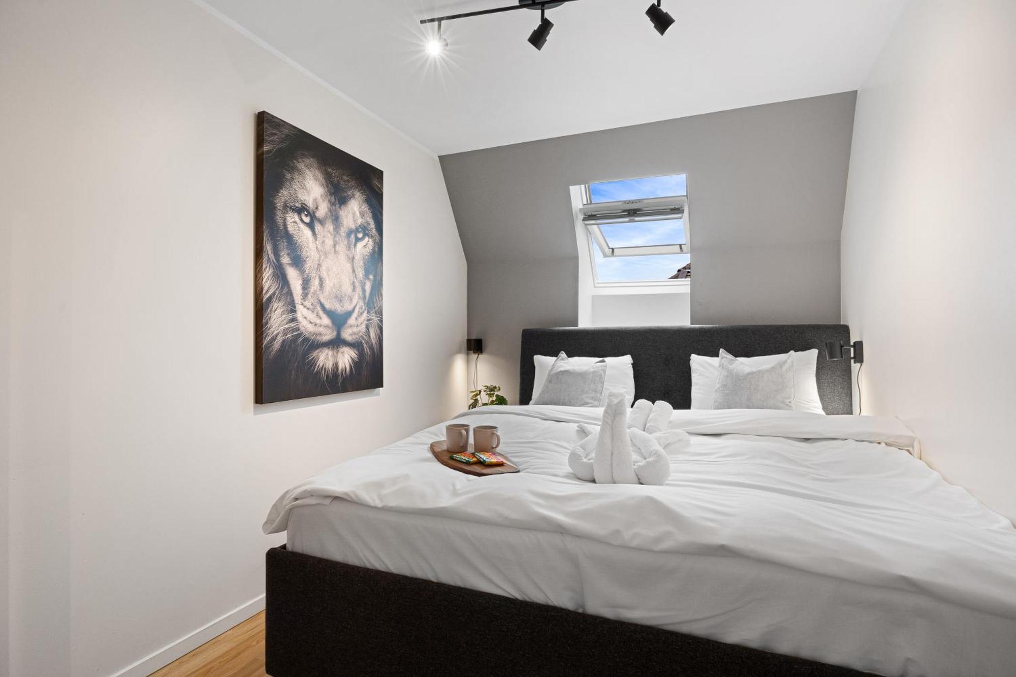 100Sqm 5Br Behind Bryggen - King Beds - Family Friendly Leilighet Bergen Eksteriør bilde